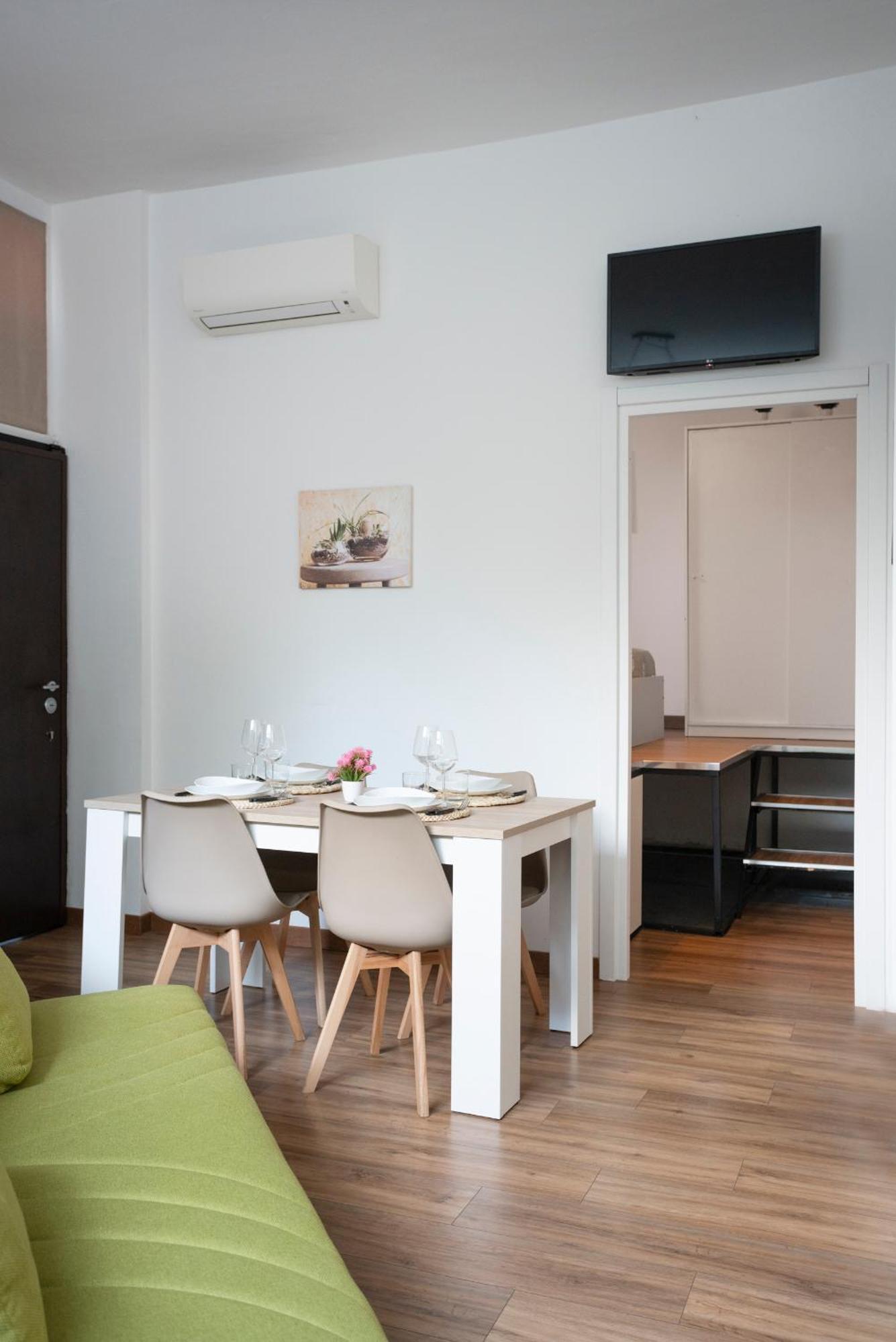 Elegant Sweet - Milan, 15 Minute Duomo Apartamento Milán